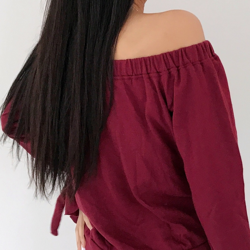 Madelyn - Red Off The Shoulder Long Sleeve - Picture 4 of 5